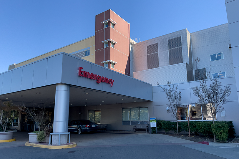 4-story hospital expansion at emergency entrance